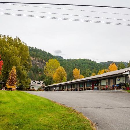 Lakeview Motel Christina Lake Exterior photo