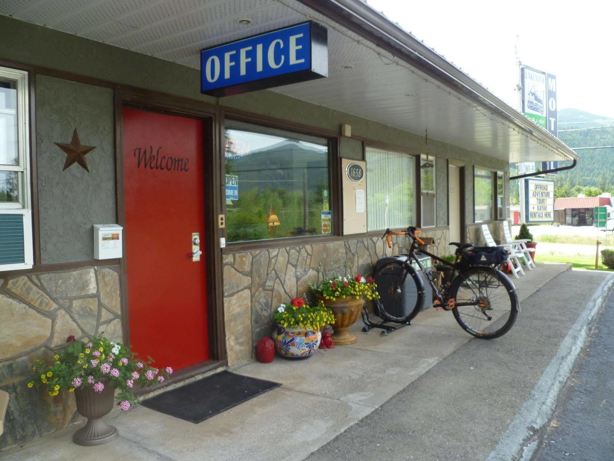 Lakeview Motel Christina Lake Exterior photo